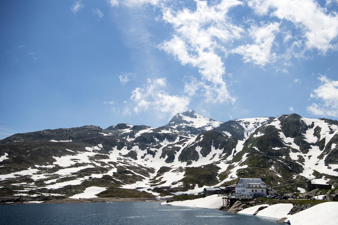Hotel Grimsel Passhoehe Oberwald Bagian luar foto
