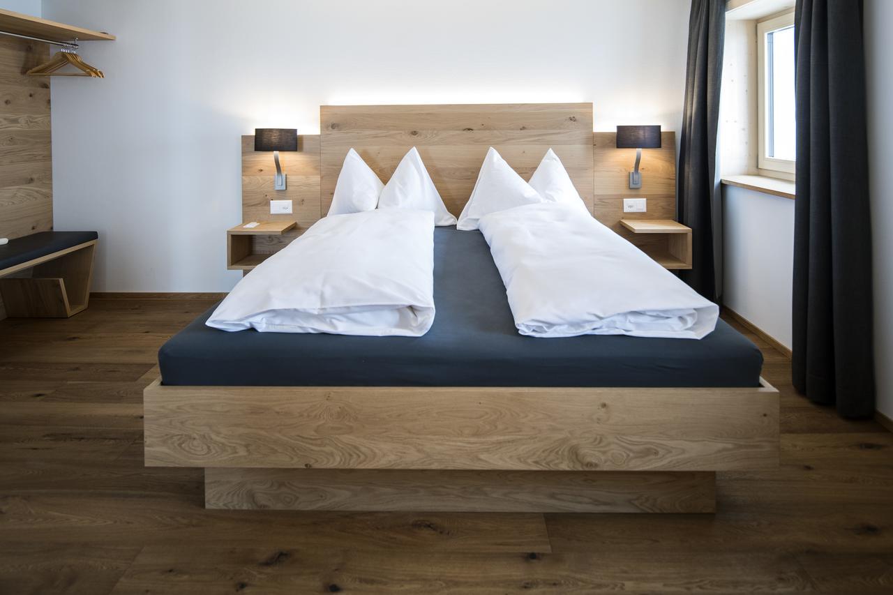 Hotel Grimsel Passhoehe Oberwald Bagian luar foto