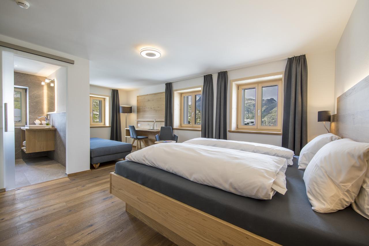 Hotel Grimsel Passhoehe Oberwald Bagian luar foto